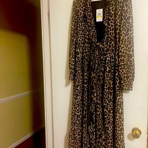Michael Kors leopard wrap dress with ruffle detail on wrap and bottom. NWT